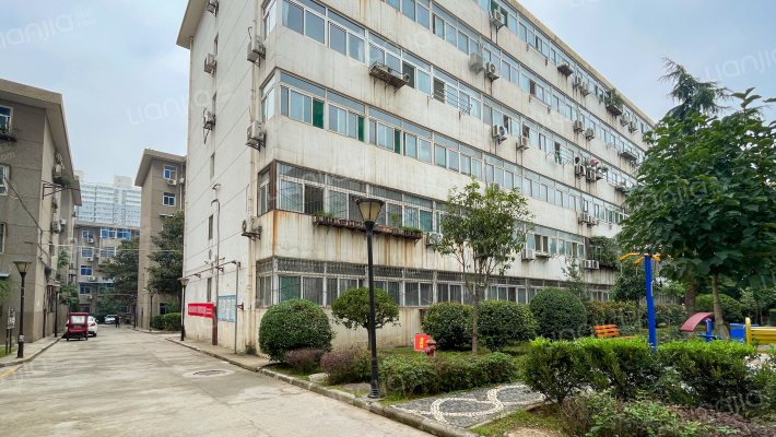 储备物资管理局机关家属院外景图