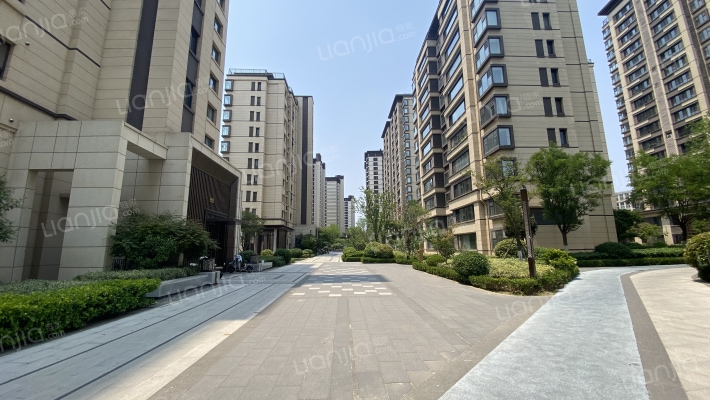 禹洲朗廷府外景图