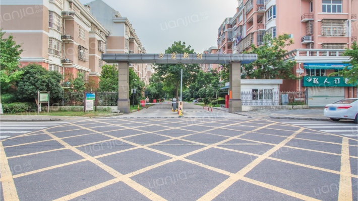 方家新村外景图