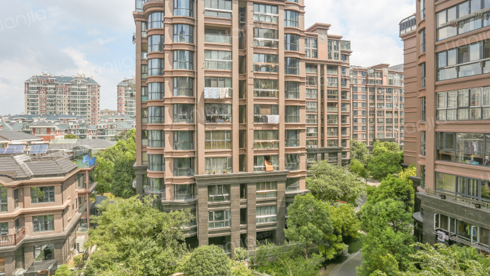 益兴名流府外景图