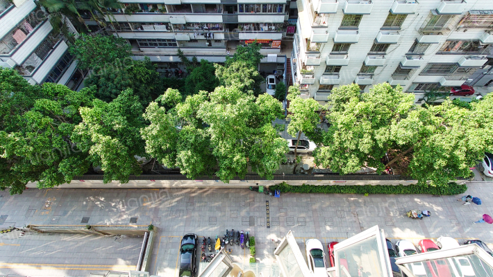 冠亚广场外景图