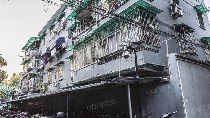 凯旋路34号外景图