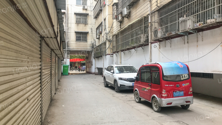 红旗小区A区外景图