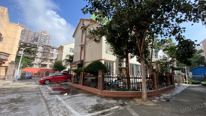 南宝别墅外景图