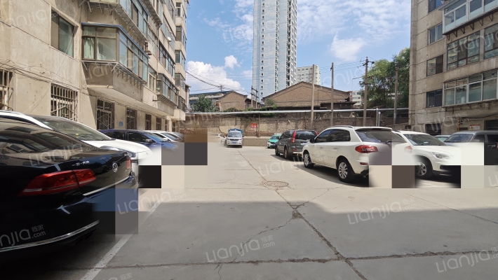 甘肃省水利物资供应公司家属院外景图