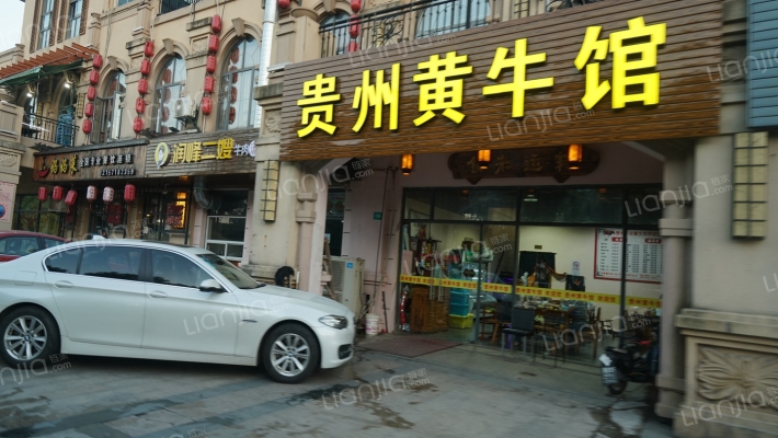 棕榈滩高尔夫别墅外景图