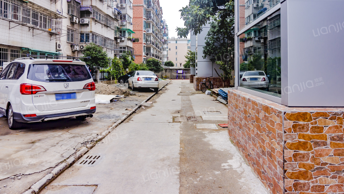 水西门大街354号外景图