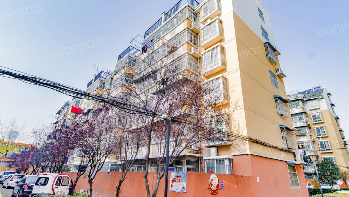 紫金山庄外景图