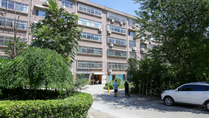 铸钢生活区外景图