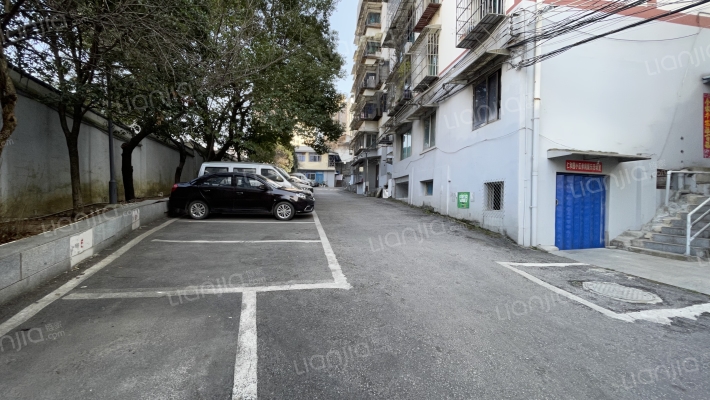 解放路370号仁和园外景图