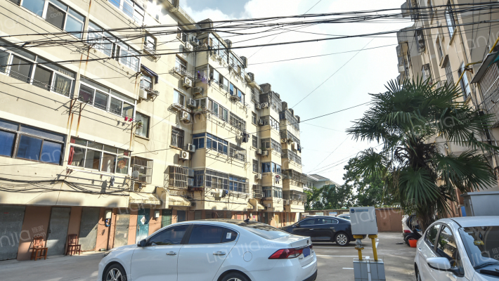 毕华丽小区外景图