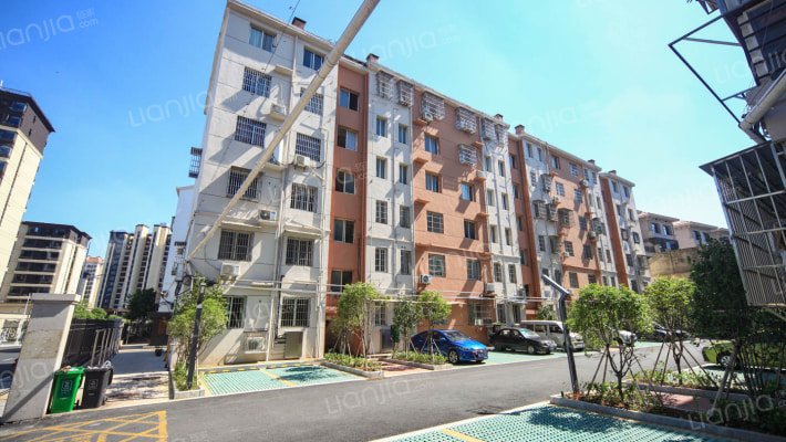 湾里经济适用房外景图