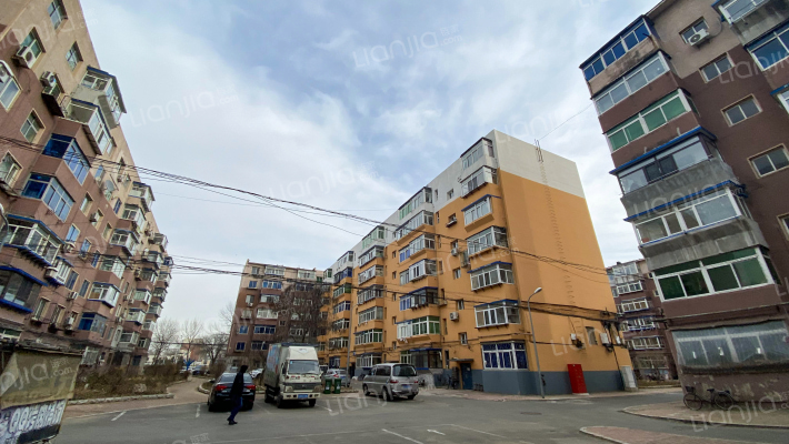 三十中家属楼外景图