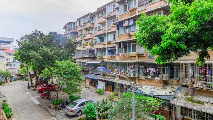 一机小区外景图