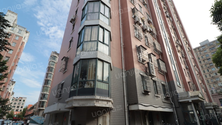 帝奥生活广场外景图