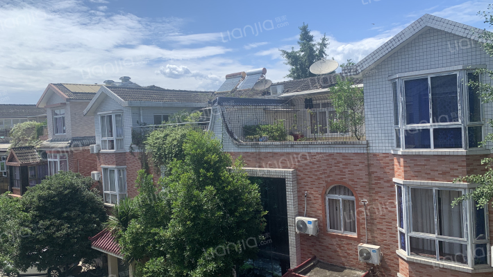 天湖花园外景图