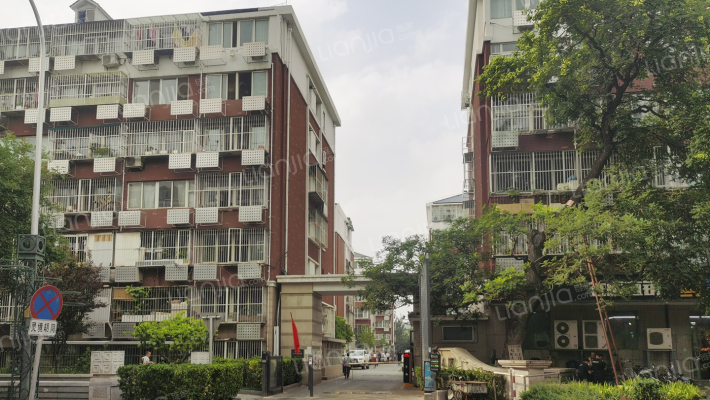 西黄城根南街外景图