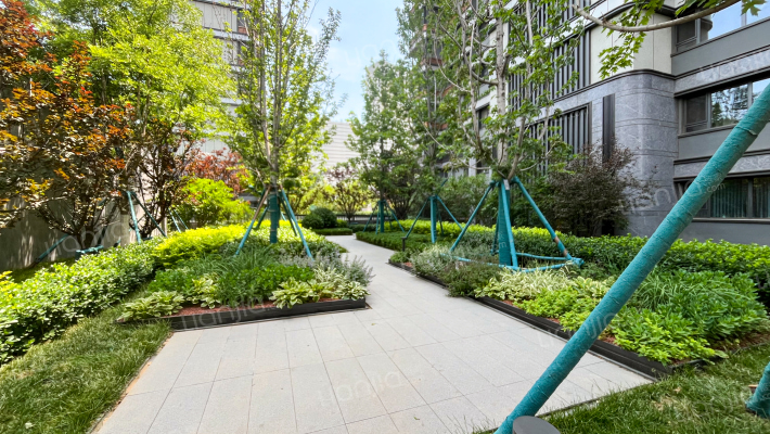 龙湖天曜外景图