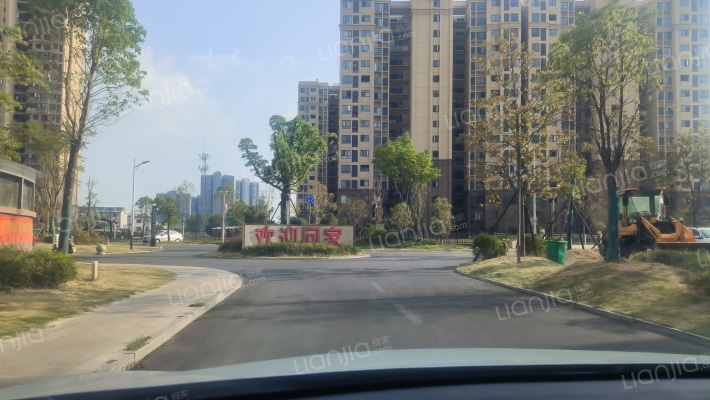 中乾融紫台外景图