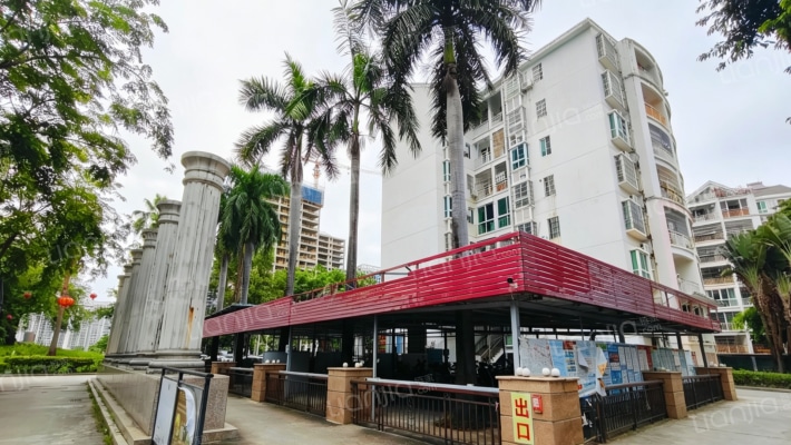 东岸假日外景图