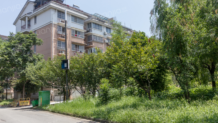 沁雨园西区外景图