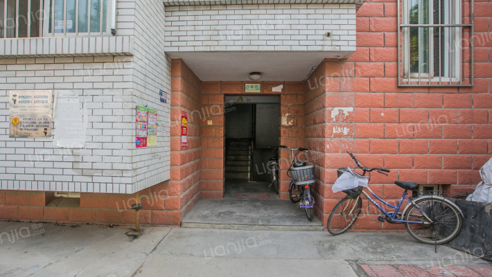 任庄小区外景图