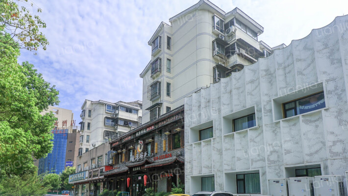 养生园家属院外景图