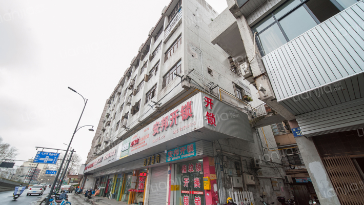 萧绍路1589号外景图