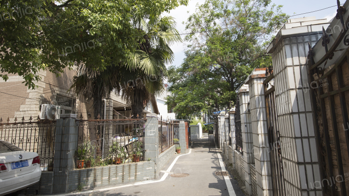 西城花园外景图