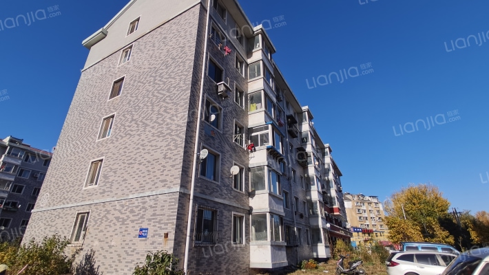 和谐红都外景图