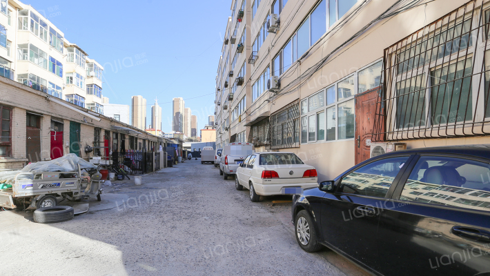 东山实验林场小区 外景图