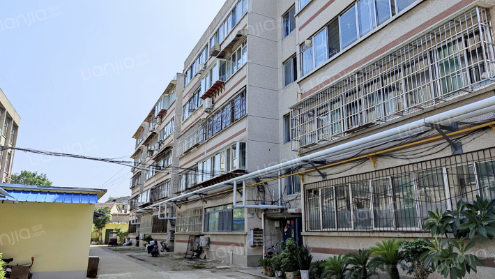 交校路1号外景图