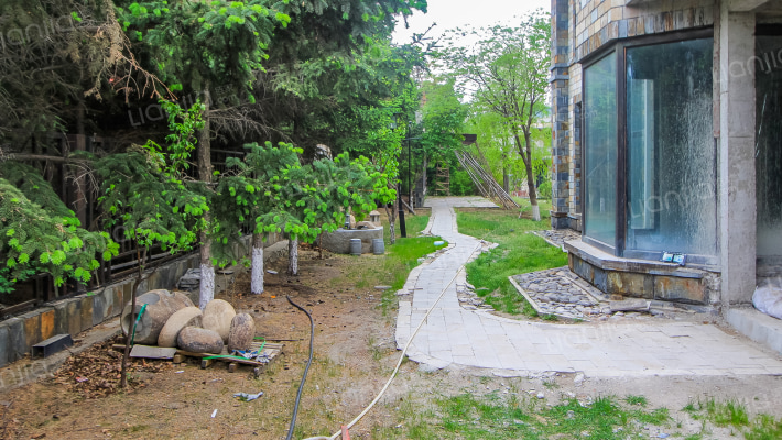 林语花溪外景图