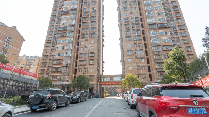 景环小区外景图