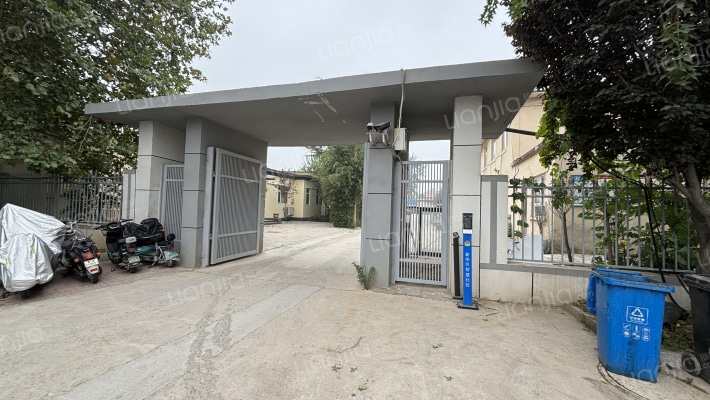 总装生活区外景图