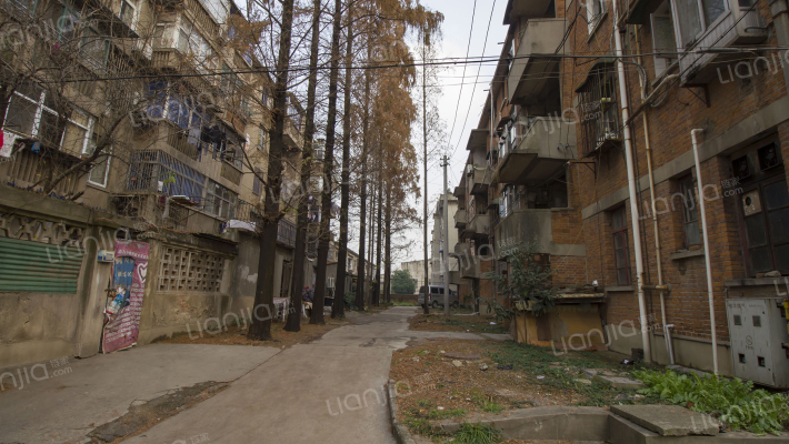 水厂新村外景图