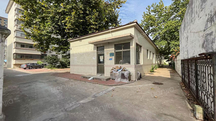 城郊检察院宿舍外景图