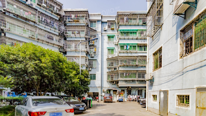 浅水湾小区外景图