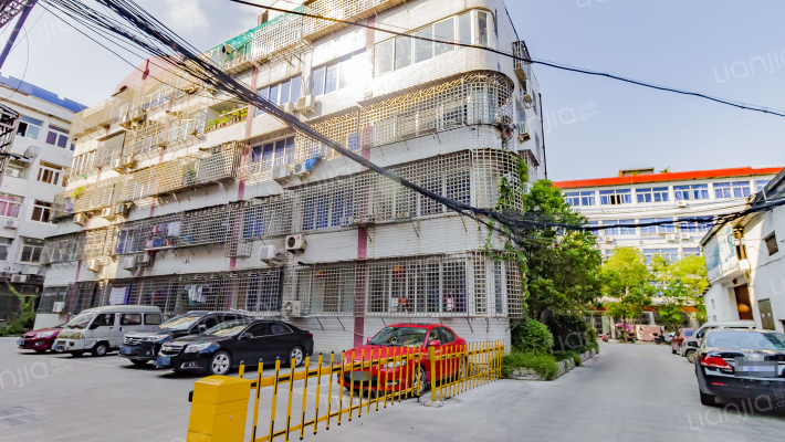 海滨教工宿舍外景图