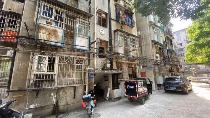 东风路五条巷外景图