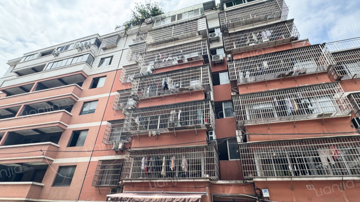 华侨公寓外景图