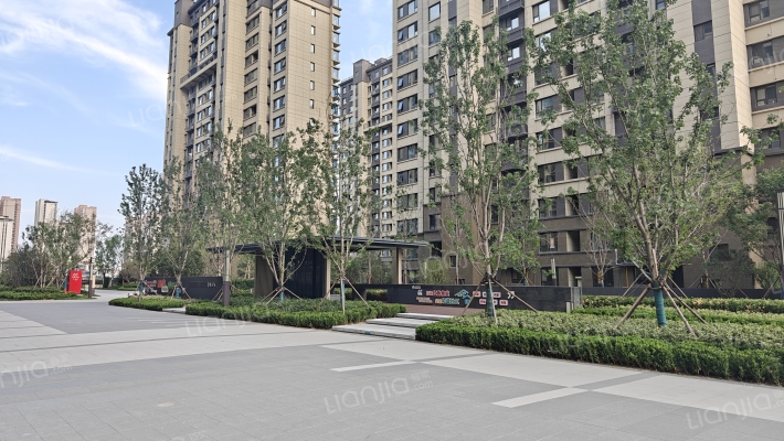 南益名士华府外景图