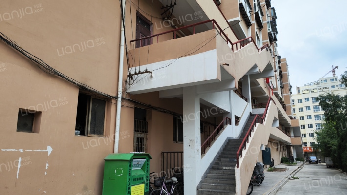 汽车队家属院外景图