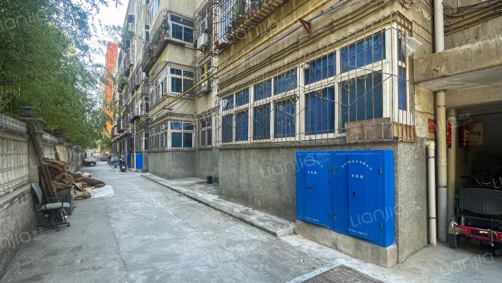 重汽家属院外景图