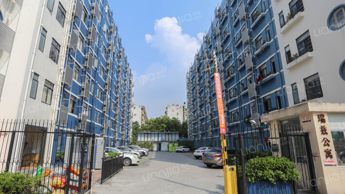 瑞兹公寓外景图