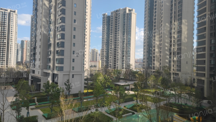 招商雍和府外景图