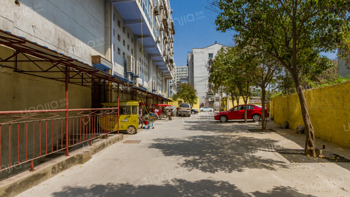 昌隆公寓外景图