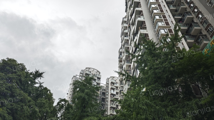 水岸华庭外景图