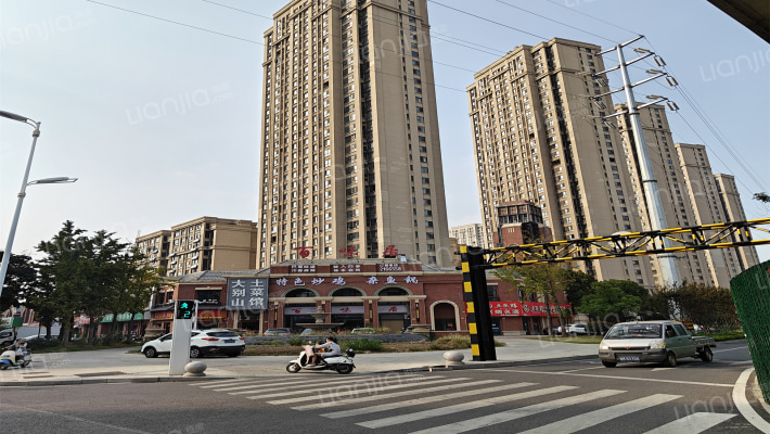 海亮江湾城外景图