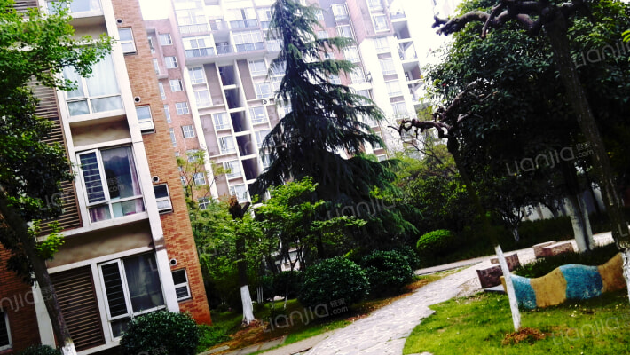 金色港湾四期外景图